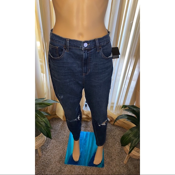 ♡︎ 𝔽𝕒𝕤𝕙𝕚𝕠𝕟 ℕ𝕠𝕧𝕒 𝕁𝕖𝕒𝕟𝕤 𝕊𝕫 𝟙𝟜 - Picture 3 of 3